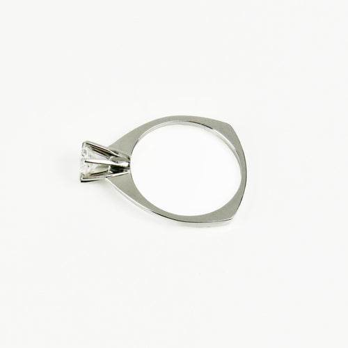 Bague 54 Bague solitaire en or blanc 750 avec diamant 0,50 ct 58 Facettes 2917