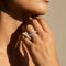 Bague 55 Bague demi-memory vintage en or blanc 585 avec 5 diamants 58 Facettes 2426