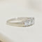 Bague 55 Bague demi-memory vintage en or blanc 585 avec 5 diamants 58 Facettes 2426