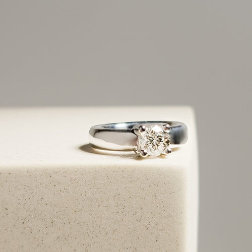 Bague 52 Solitaires - Bague solitaire en or blanc 18 carats et diamant 1,0 ct 58 Facettes 2343
