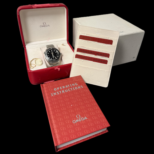 Montre Omega Seamaster Planet Ocean - Montre automatique homme en acier 46 mm 58 Facettes MT44699
