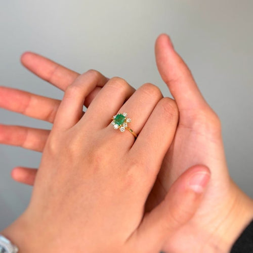Bague 54 Bague marguerite en or jaune avec émeraude et diamants 58 Facettes 260027R