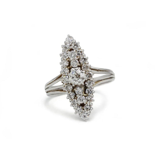Bague 63 Bague marquise en or blanc 750‰ et diamants 58 Facettes 250074SP