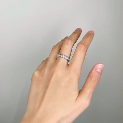 Bague 52 Alliance - Bague en or blanc et diamants 58 Facettes 180245R