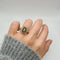 Bague 52 Bague Art déco en or jaune, saphirs et diamants 58 Facettes