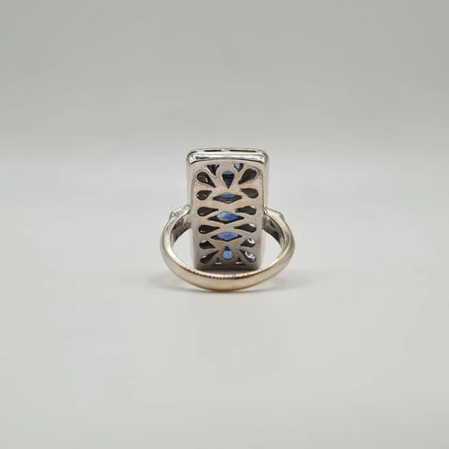 Bague 49.5 Bague en or blanc, saphirs ovales et diamants 58 Facettes