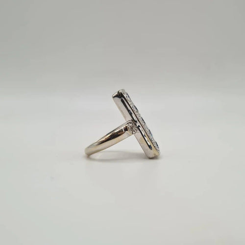 Bague 49.5 Bague en or blanc, saphirs ovales et diamants 58 Facettes