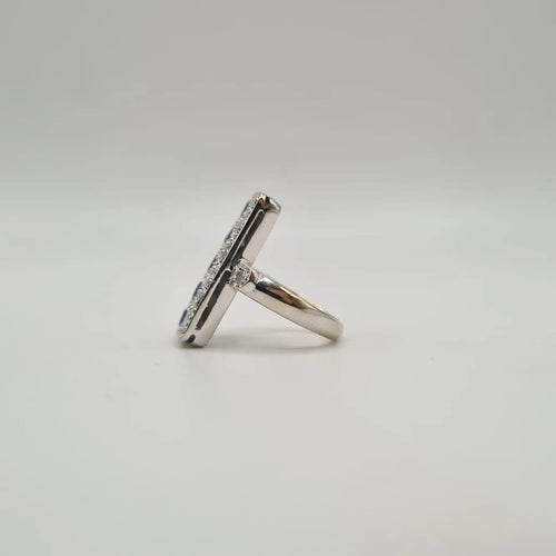Bague 49.5 Bague en or blanc, saphirs ovales et diamants 58 Facettes