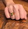 Bague 55 Chevalière en or champagne 18 carats guillochée « E H » 58 Facettes