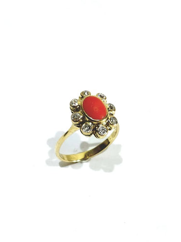 Bague 58 Bague en or jaune 18 carats avec diamants et corail rouge 58 Facettes