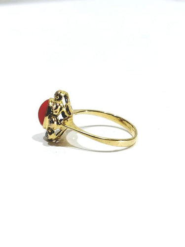 Bague 58 Bague en or jaune 18 carats avec diamants et corail rouge 58 Facettes