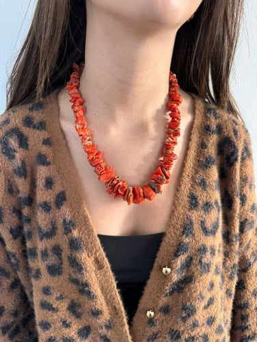 Collier Collier en corail rouge avec fermoir plaqué or 58 Facettes