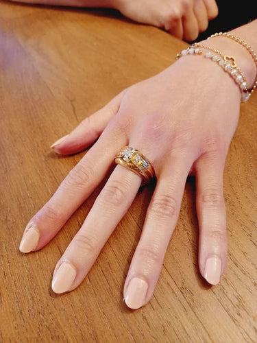 Bague 60 Bague en or jaune 18 carats et diamants 58 Facettes 598278