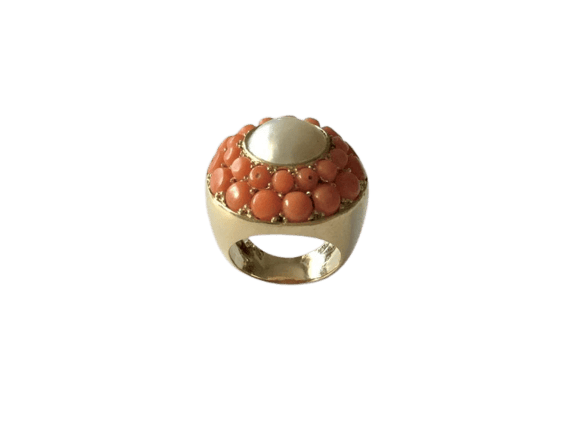 Bague 50.5 Bague en or jaune 18 carats avec perle et corail 58 Facettes 626374