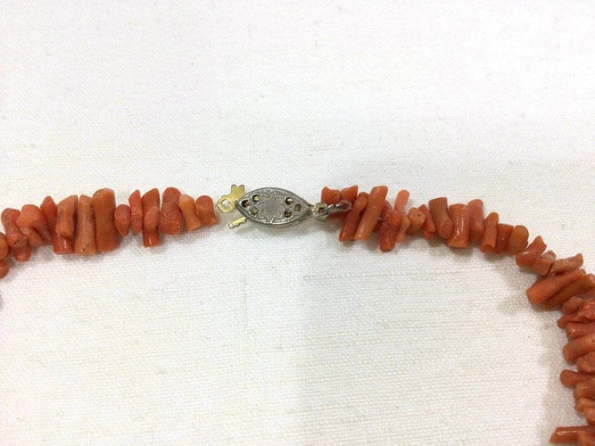 Collier Sautoir en corail rouge 58 Facettes