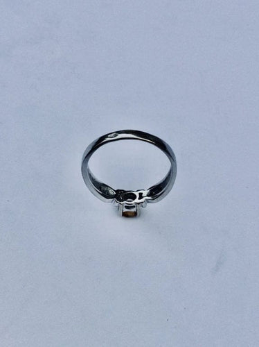 Bague 57 Bague en or blanc 18 carats avec citrine et diamants 58 Facettes