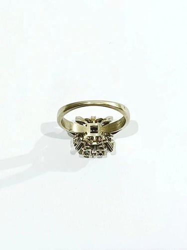 Bague 50 Bague carrée en or blanc 18 carats et diamants 58 Facettes