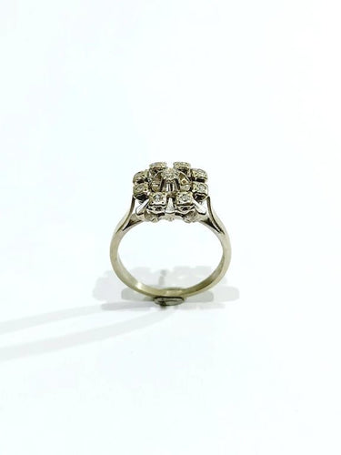 Bague 50 Bague carrée en or blanc 18 carats et diamants 58 Facettes