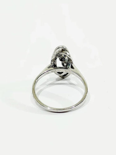 Bague 52 Bague en or blanc 18 carats avec diamants et saphirs 58 Facettes 1694/1