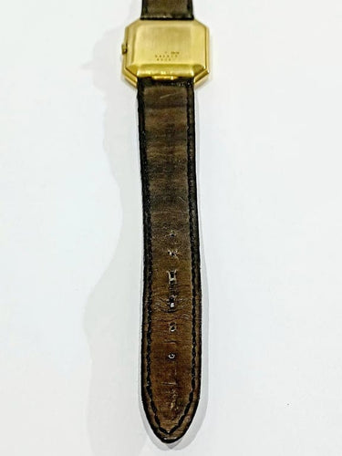 Montre Baume et Mercier - Montre femme en or jaune 18 carats 58 Facettes