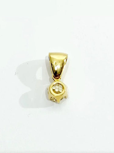 Pendentif Pendentif en or jaune 18 carats et diamants 58 Facettes