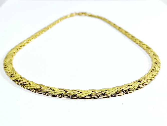 Collier Collier en or jaune 18 carats à mailles lisses et sablées 58 Facettes