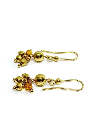 Boucles d'oreilles Boucles d’oreilles pendantes en or jaune 18 carats et perles 58 Facettes