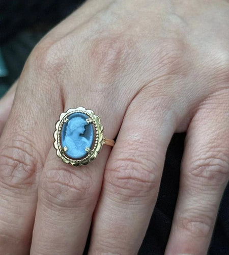 Bague 59 Bague camée bleu en or jaune 18 carats 58 Facettes