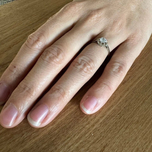 Bague 53 Bague solitaire en or blanc et diamant 0,45 ct 58 Facettes