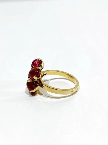 Bague 53 Bague fleur en or jaune 18 carats avec rubis et diamant 58 Facettes