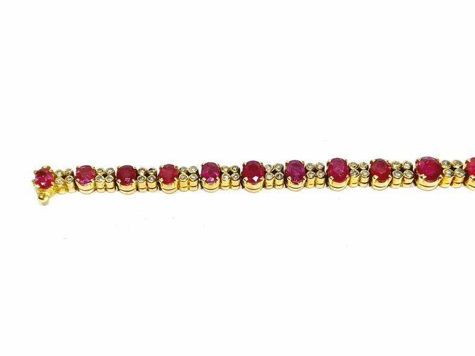 Bracelet Bracelet en or jaune 18 carats avec diamants et rubis 58 Facettes