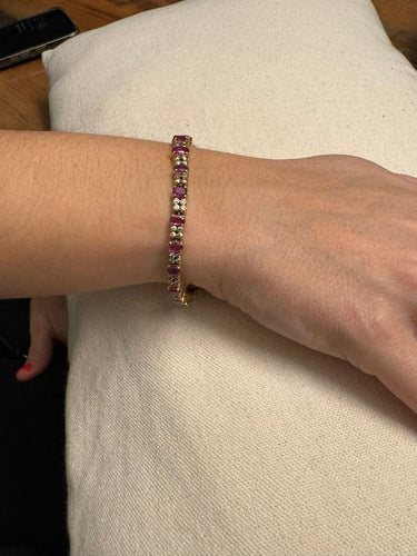 Bracelet Bracelet en or jaune 18 carats avec diamants et rubis 58 Facettes