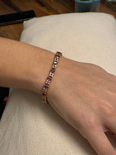 Bracelet Bracelet en or jaune 18 carats avec diamants et rubis 58 Facettes