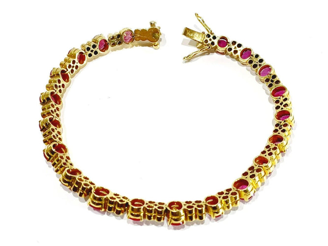 Bracelet Bracelet en or jaune 18 carats avec diamants et rubis 58 Facettes