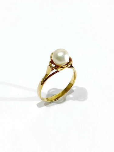 Bague 51 Bague en or jaune 18 carats avec perle 58 Facettes