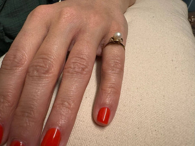 Bague 51 Bague en or jaune 18 carats avec perle 58 Facettes