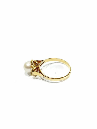 Bague 51 Bague en or jaune 18 carats avec perle 58 Facettes