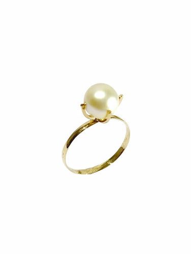 Bague 53.5 Bague en or jaune 18 carats et perle 58 Facettes
