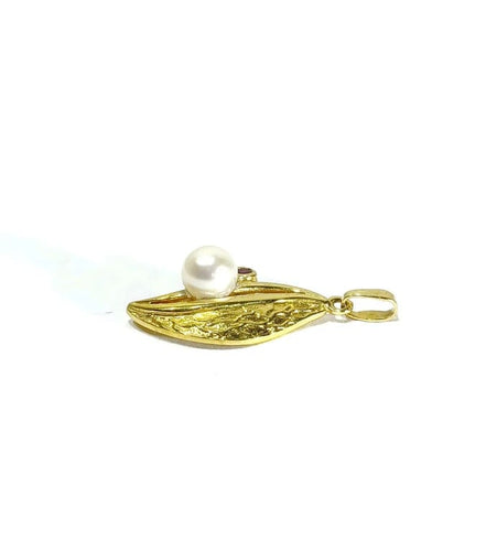 Pendentif Pendentif en or jaune 18 carats avec perle et grenat 58 Facettes