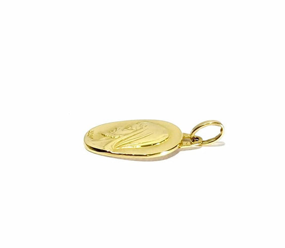 Pendentif Médaille de baptême Christ en or jaune 18 carats 58 Facettes