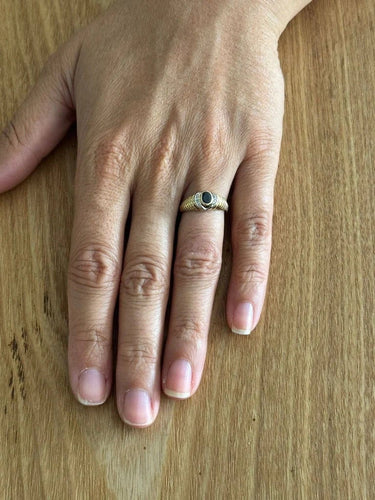Bague 54.5 Bague en or jaune 18 carats avec diamants et saphir 58 Facettes