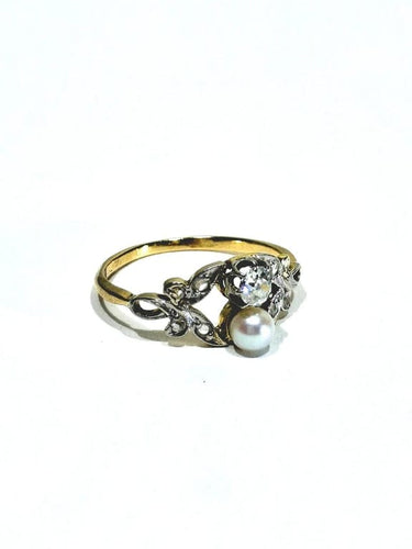 Bague 59 Bague Art nouveau en or jaune et blanc 18 carats, diamants et perle 58 Facettes