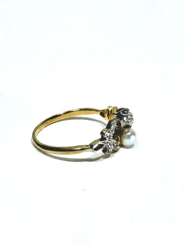 Bague 59 Bague Art nouveau en or jaune et blanc 18 carats, diamants et perle 58 Facettes