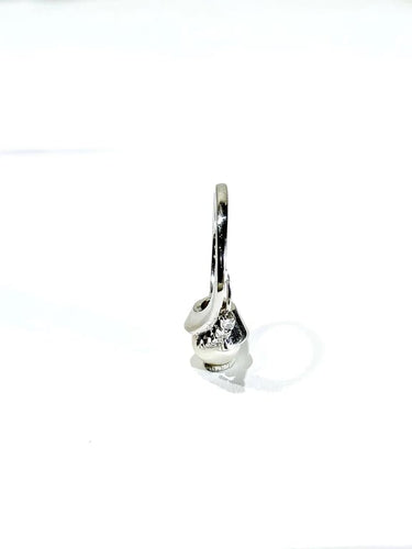Bague 52 Bague en or blanc 18 carats avec perle et diamants 58 Facettes