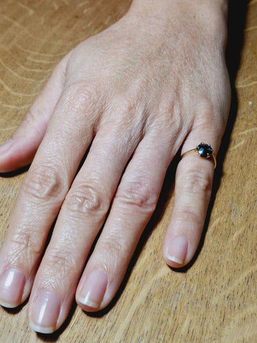 Bague 47 Bague en or jaune 18 carats et hématite 58 Facettes