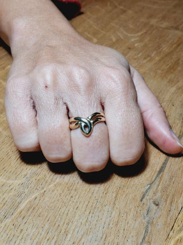 Bague 58 Bague ajourée en or jaune 18 carats 58 Facettes