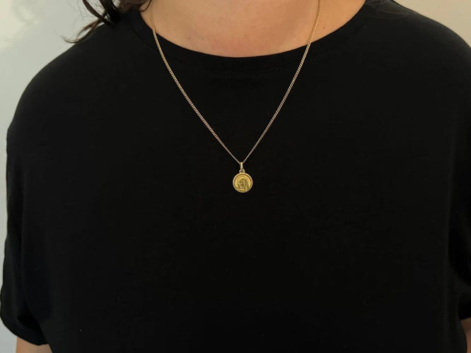 Pendentif Médaille Vierge - Pendentif en or jaune 18 carats 58 Facettes
