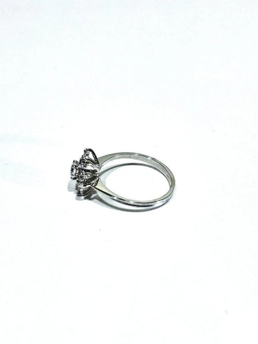 Bague 54 Bague étoile en or blanc 18 carats et diamants 58 Facettes