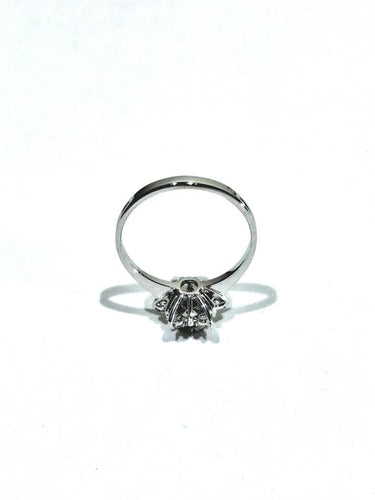 Bague 54 Bague étoile en or blanc 18 carats et diamants taille brillant 58 Facettes