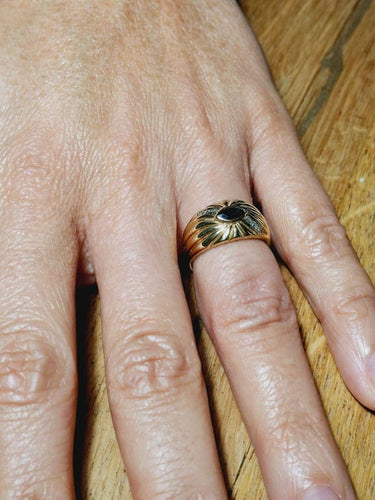 Bague 54 Bague en or jaune 18 carats avec saphir et diamants 58 Facettes